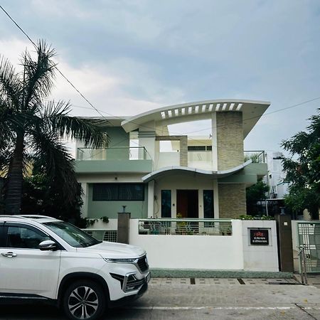 Private & Elegant 3Bhk Villa, Hillside Hideaway, 10 Mins From Mh Bus Stand Aurangabad  Eksteriør bilde