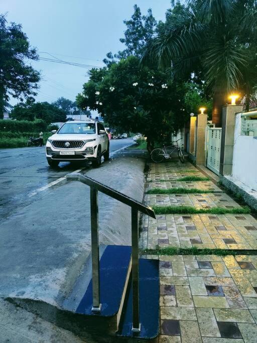 Private & Elegant 3Bhk Villa, Hillside Hideaway, 10 Mins From Mh Bus Stand Aurangabad  Eksteriør bilde