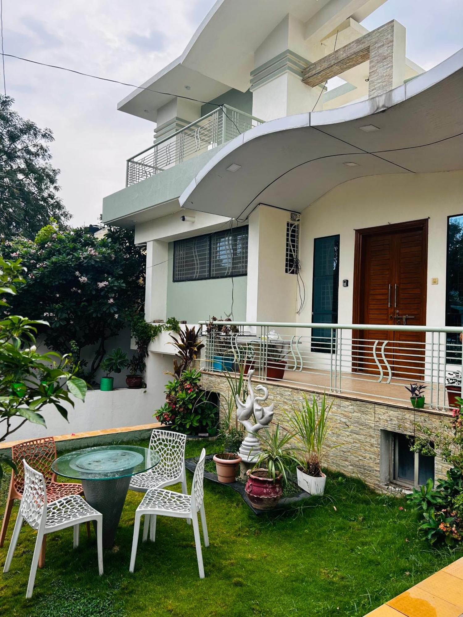 Private & Elegant 3Bhk Villa, Hillside Hideaway, 10 Mins From Mh Bus Stand Aurangabad  Eksteriør bilde